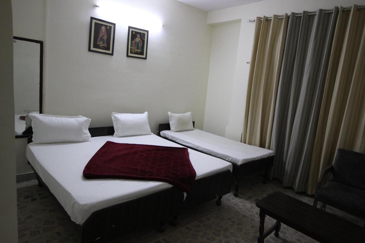 Royal Retreat By Hotel Aditya Inn جايبور المظهر الخارجي الصورة